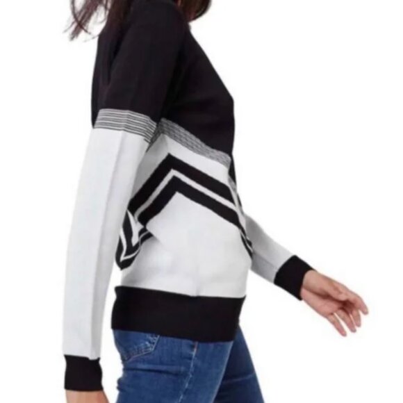 🍋3 for $20🍋 TOPSHOP Black & Off-White Chevron Colorblock Stretch Sweater Size S - Picture 3 of 8